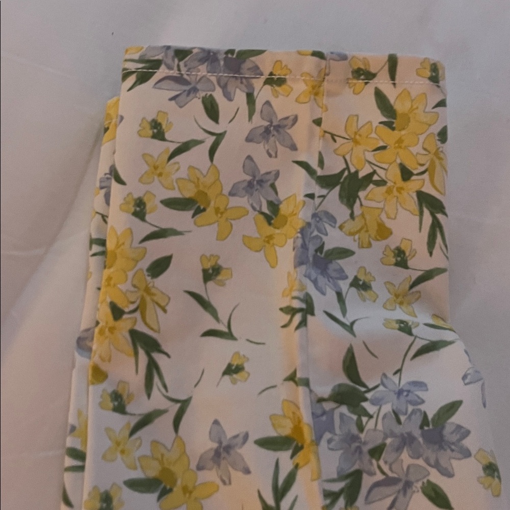Floral Print Pants - Picture 4 of 5
